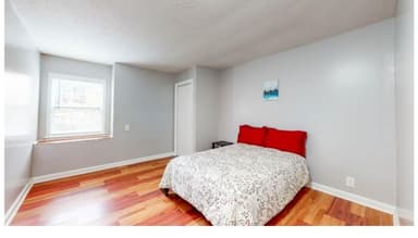 Place Preview main user avatar