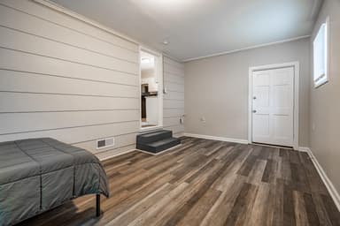 Place Preview main user avatar