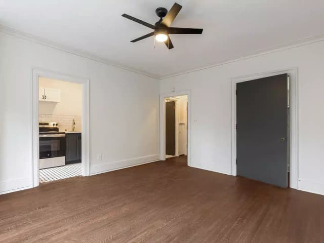 Studio Classic  Renovated main photo