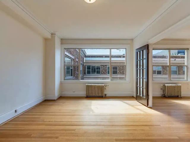 1 Bed, 1 Bath Classic Renovated main photo