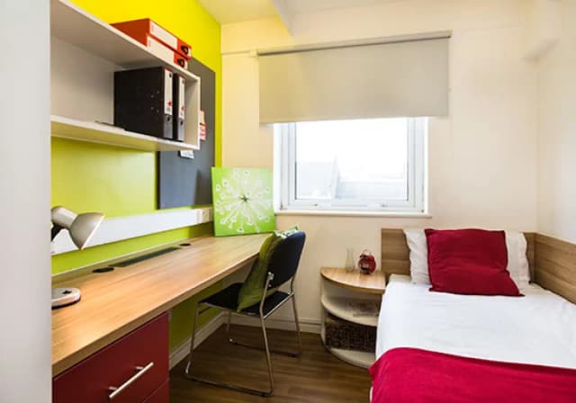 Saver Room main photo