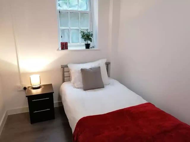 Standard Single with Shared Bathroom main photo
