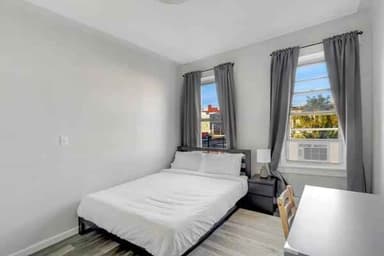 Place Preview main user avatar