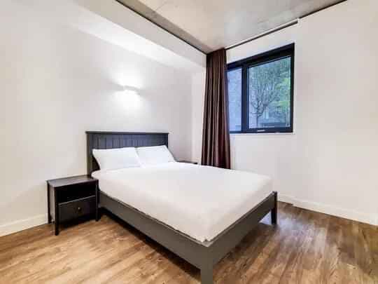 3 Bedroom Apartment main photo