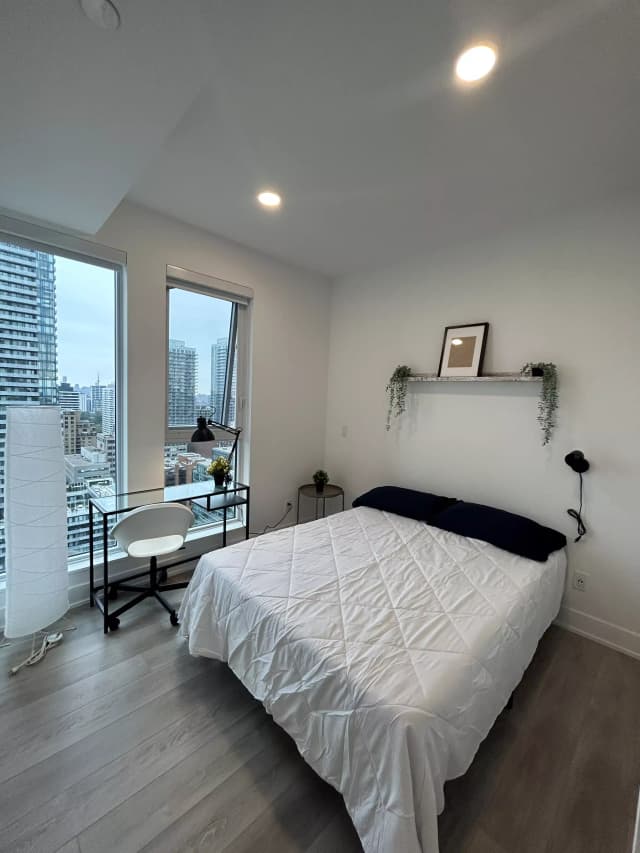 Unit 3002 - Standard Room (1 Bed 1 Bath) main photo