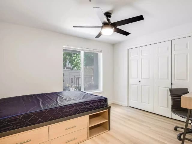 2 Bed 1 Bath Plus Renovated main photo