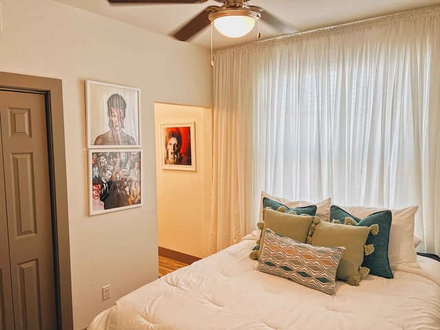 4 Bed 4 Bath main photo