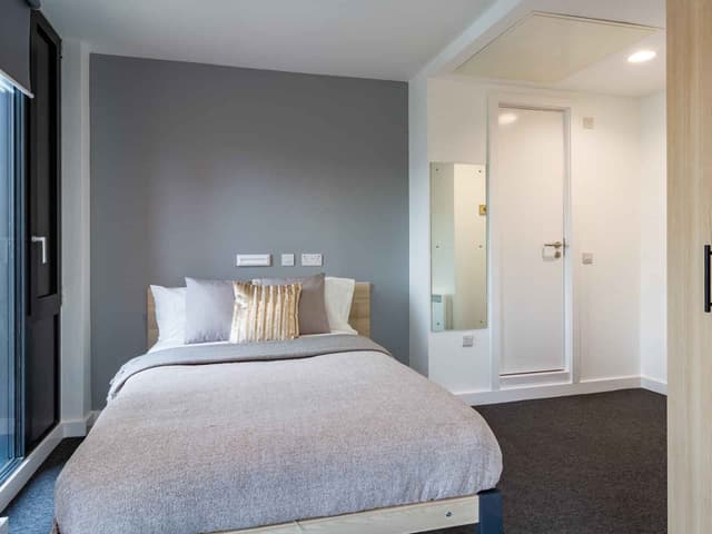 Premium 2 Bed Apartment main photo