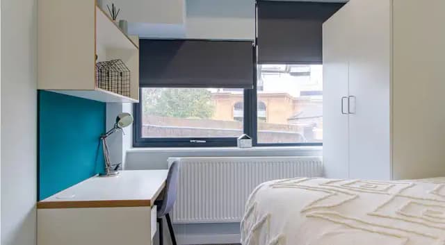 Premium Ensuite main photo