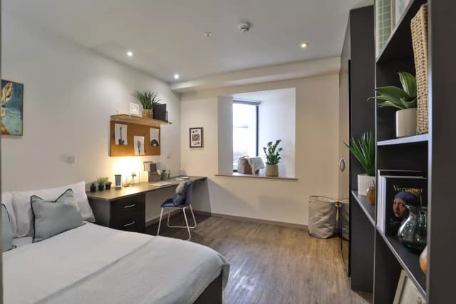 Gold Studio main photo