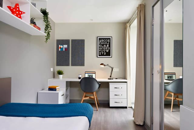 Standard En-suite main photo