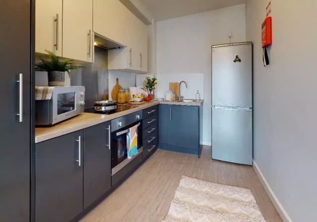 Gold Studio main photo