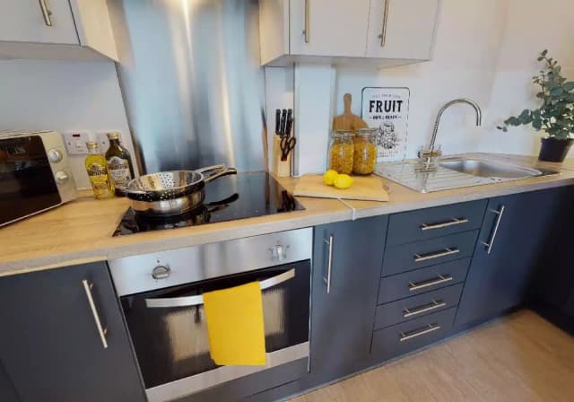 Platinum 1 Bed Plus main photo