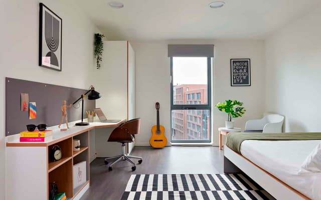 Gold Plus En-suite main photo