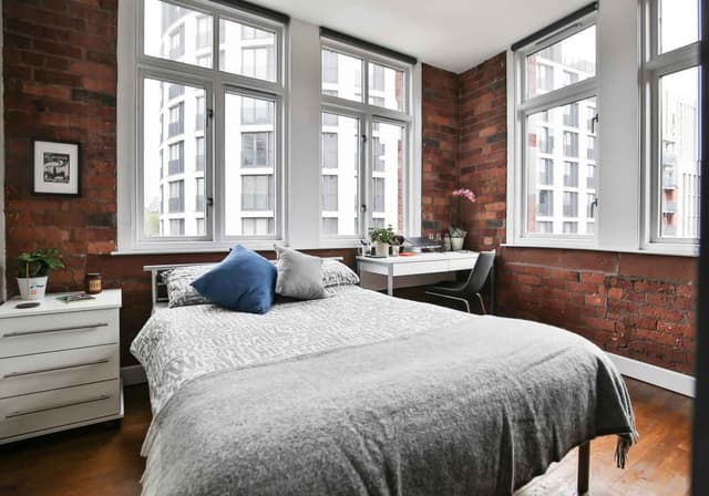 Platinum Studio main photo