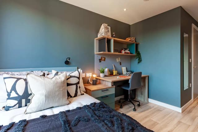 Premium En Suite main photo