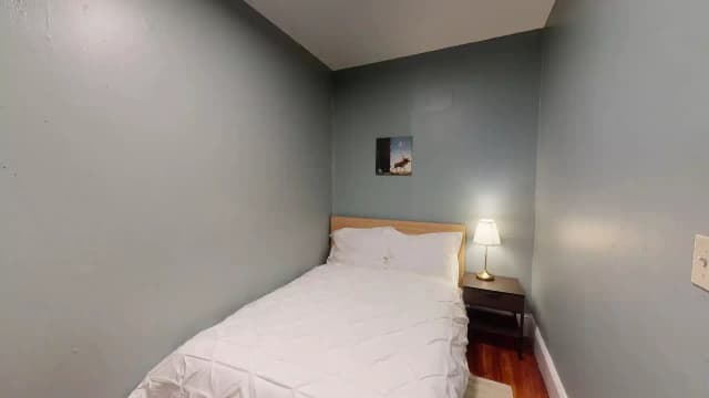 #834E : Allston main photo