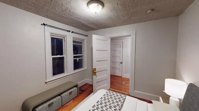 #1235D : Allston main photo