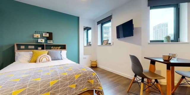 Studio Platinum Penthouse main photo