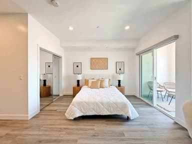 Place Preview main user avatar