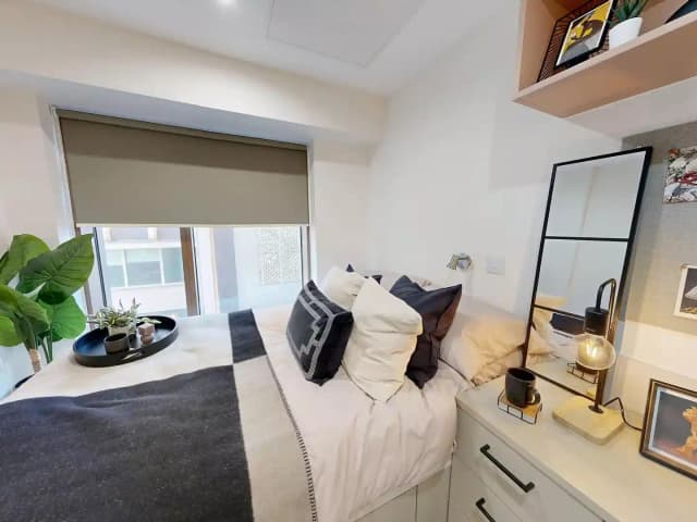 Deluxe Ensuite Plus main photo