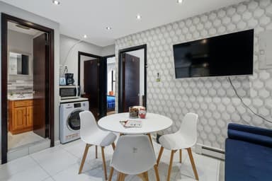 Place Preview main user avatar