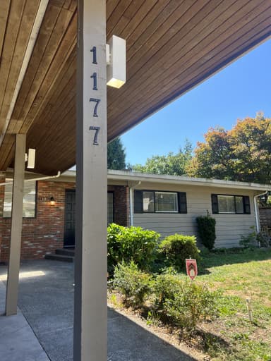 Place Preview main user avatar