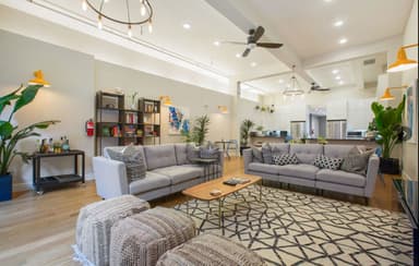 Place Preview main user avatar