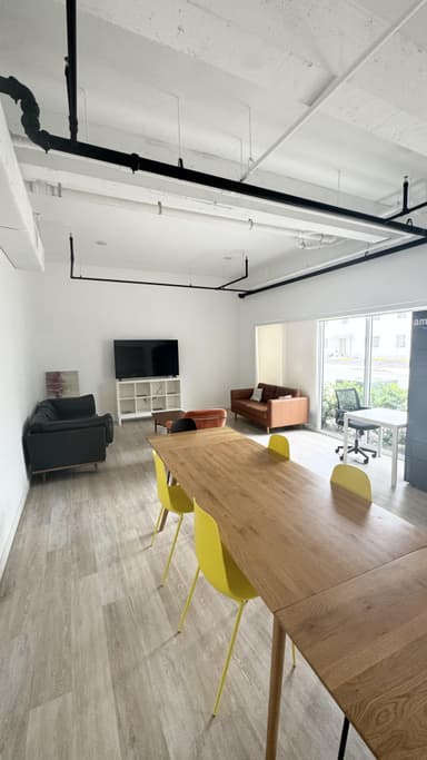 Place Preview main user avatar