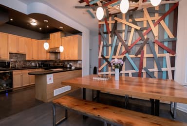 Place Preview main user avatar