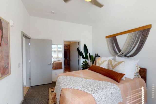 2 Bedroom / 2 Bathroom main photo