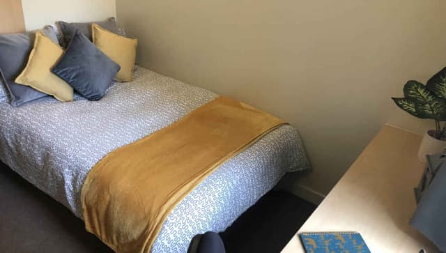 Classic En-Suite main photo