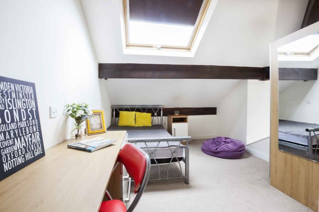 Deluxe En-Suite main photo