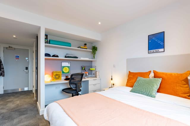 True Apartment main photo