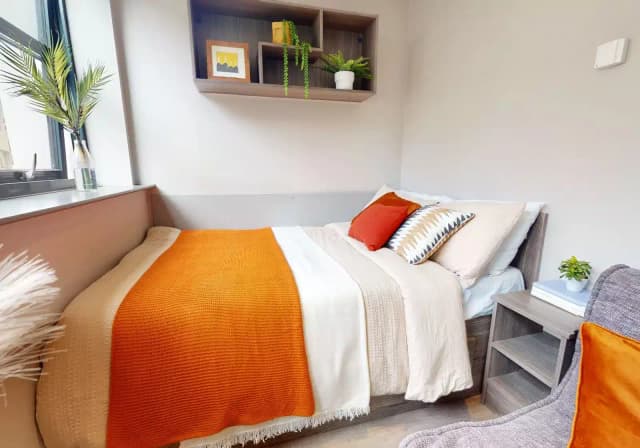 Bronze Studio main photo