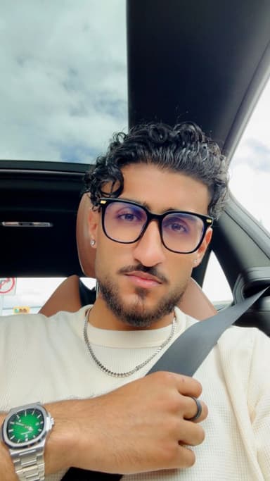 Profile Picture main user avatar