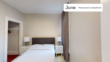 Place Preview main user avatar