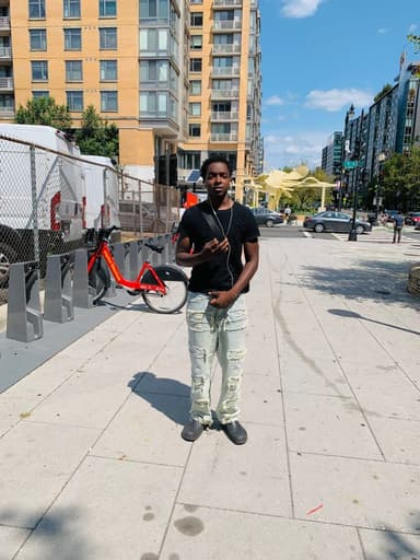 Profile Picture main user avatar