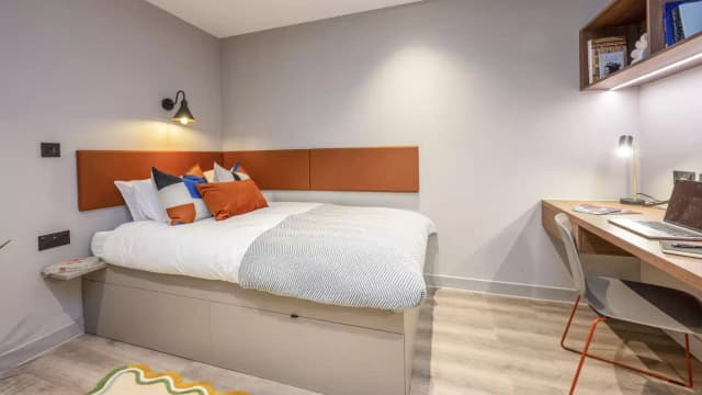 Classic Plus Studio main photo