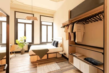 Place Preview main user avatar