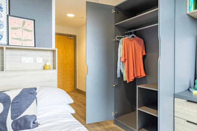 Classic Plus Ensuite main photo