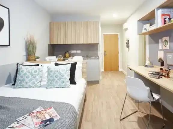 Bronze Studio main photo