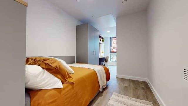 2 Bed Apartment main photo