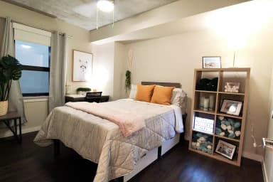 Place Preview main user avatar