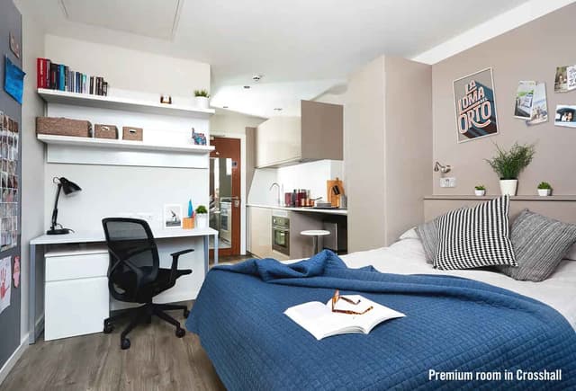 Classic Plus main photo