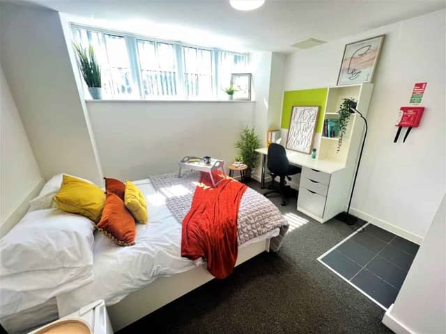 Ground Floor Deluxe Studio main photo