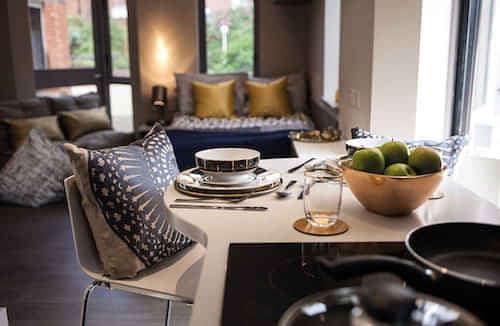 Studio Plus main photo