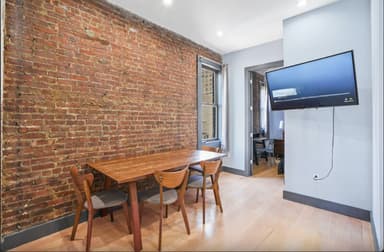 Place Preview main user avatar