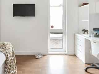Premier Ensuite Plus in a 7 bed main photo