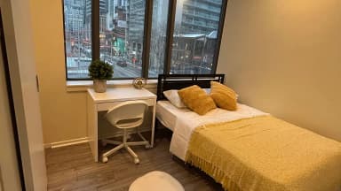 Place Preview main user avatar